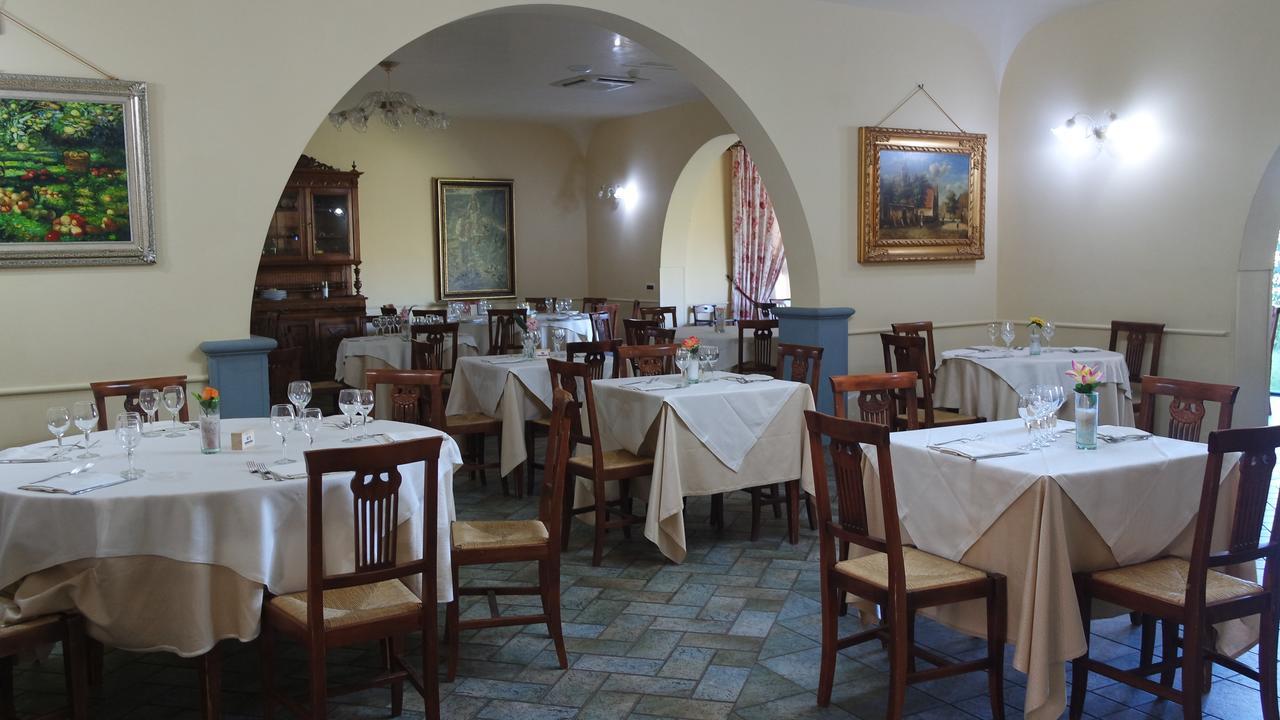 Agriturismo Masseria I Risi Guest House SantʼEufemia Lamezia Екстериор снимка