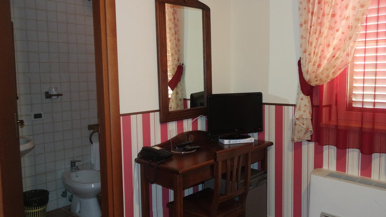 Agriturismo Masseria I Risi Guest House SantʼEufemia Lamezia Екстериор снимка
